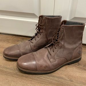 Like new size 13 Timberland boots. 6 inch Lafayette dark brown.